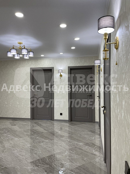 Квартира 3-комн., 105.4 м²