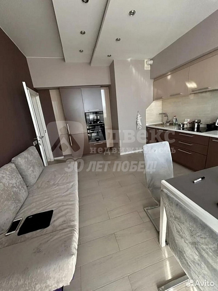 2-к квартира, 70 кв.м.