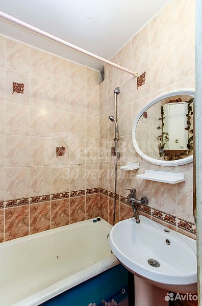 Квартира 4-комн., 74.7 м²