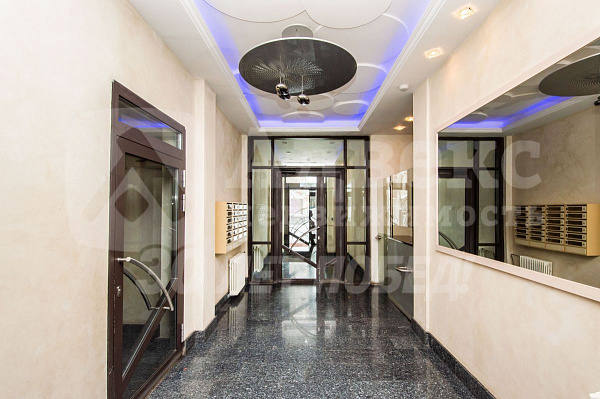 Квартира 4-комн., 156 м²