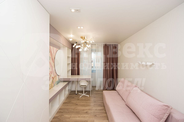 4-к квартира, 104 кв.м.