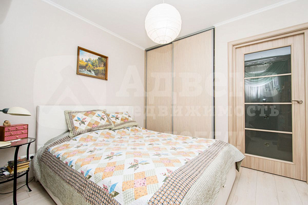 Квартира 3-комн., 75 м²