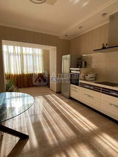 Квартира 2-комн., 88.8 м²