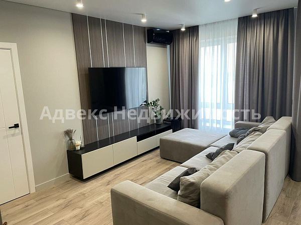 Квартира 3-комн., 130.7 м²