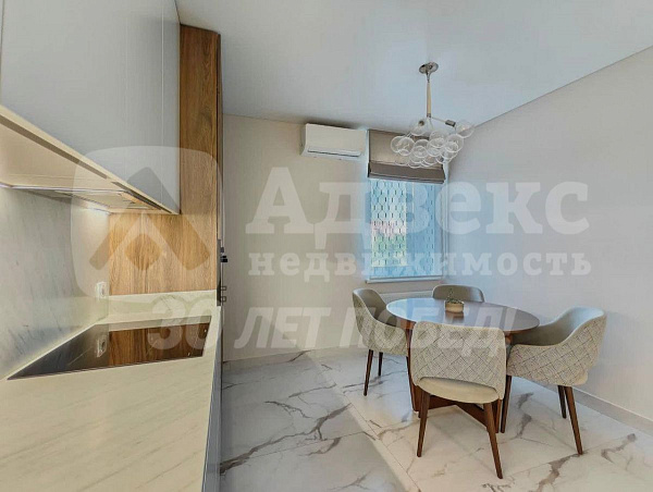 Квартира 3-комн., 70 м²