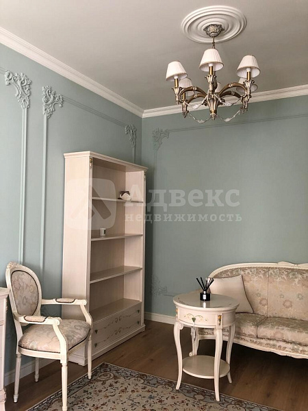 Квартира 5-комн., 197.2 м²