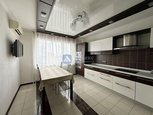 3-к квартира, 96 кв.м. 3-к квартира, 96 кв.м.