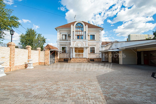 Дом, 275 кв.м.