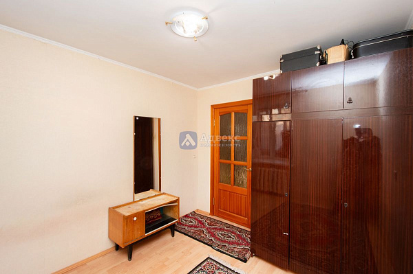 Квартира 3-комн., 55.9 м²