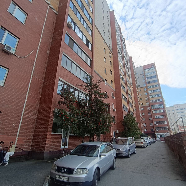 Квартира 3-комн., 94.1 м²