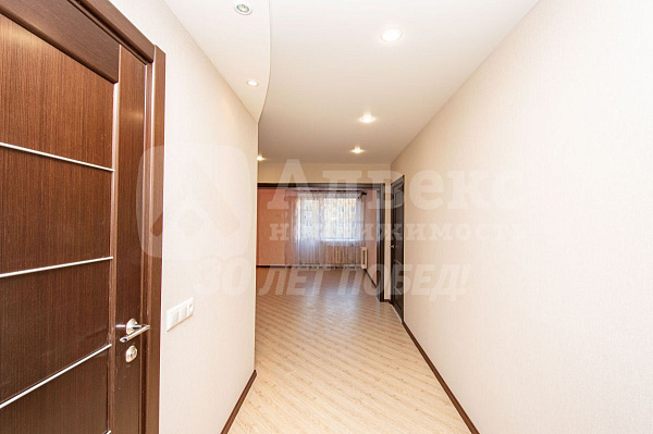 Квартира 2-комн., 93.4 м²