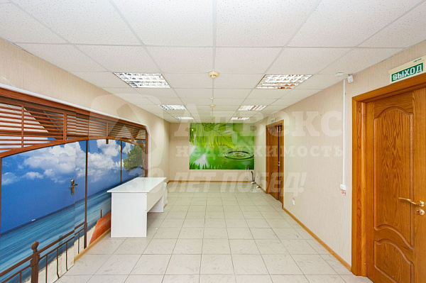 Офисные помещения 74.7 м²