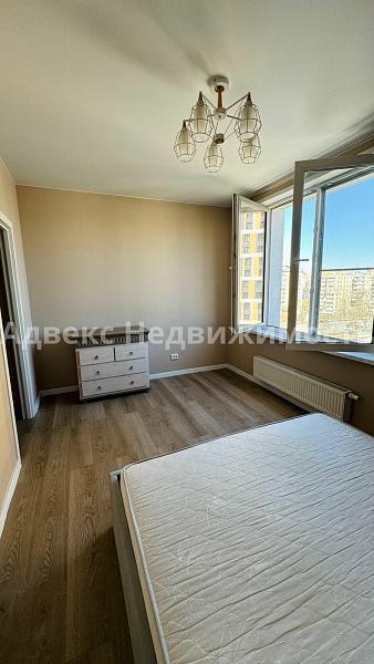 Квартира 2-комн., 68 м²