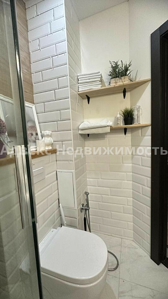 Квартира 4-комн., 95 м²