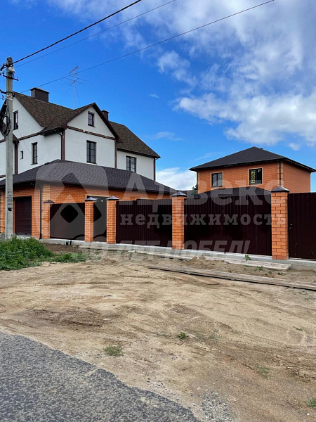 Дом, 200 кв.м.