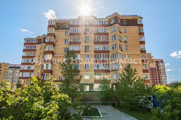 Квартира 2-комн., 92 м²