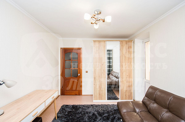 Квартира 3-комн., 87 м²