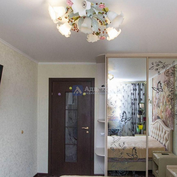 Квартира 3-комн., 74.6 м² Квартира 3-комн., 74.6 м²