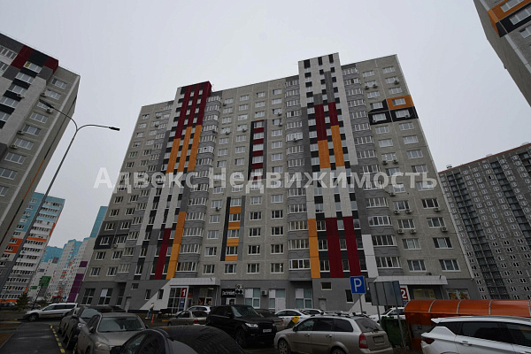 Квартира 3-комн., 93 м²