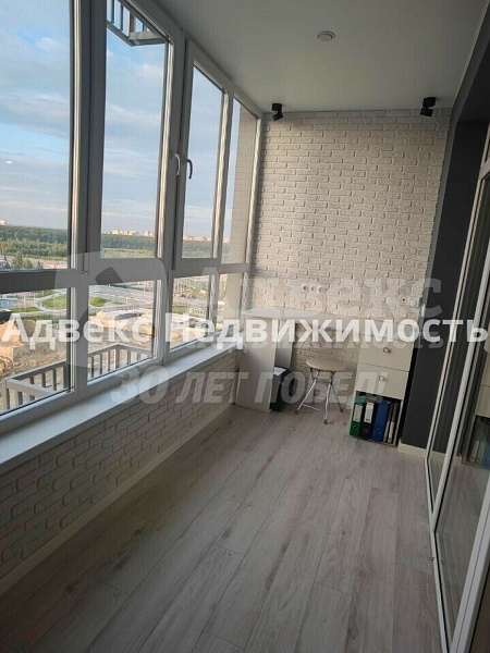 Квартира 3-комн., 103 м²