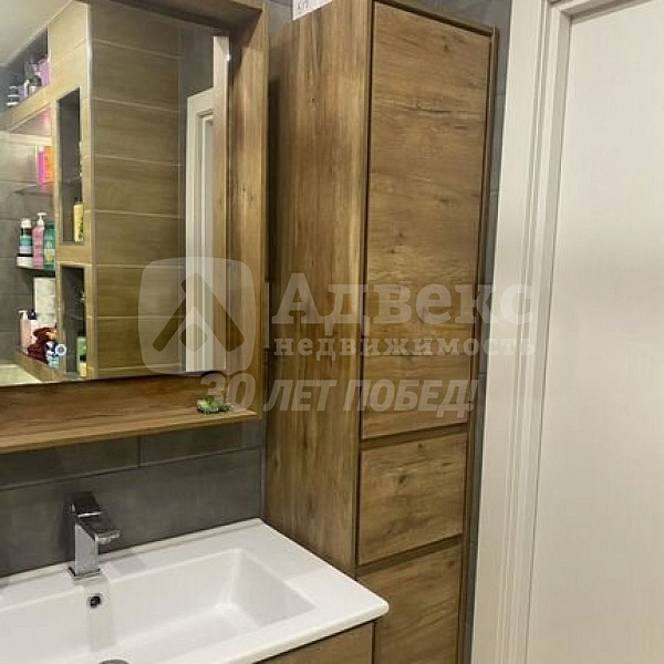 Квартира 3-комн., 92.7 м²