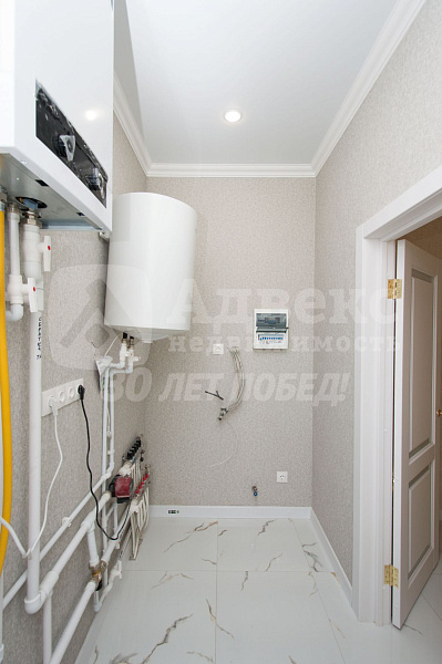 Дом, 200 кв.м.