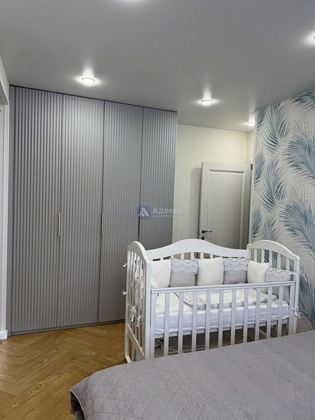 Квартира 4-комн., 83.7 м²