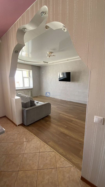 Квартира 3-комн., 104 м²