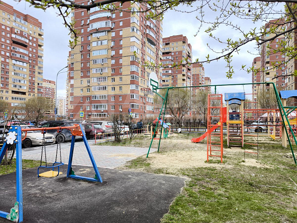 Квартира 2-комн., 64 м²