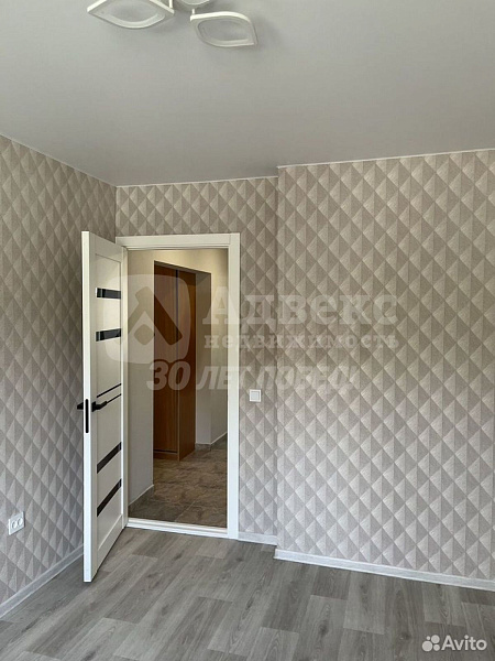 Квартира 3-комн., 63.5 м²
