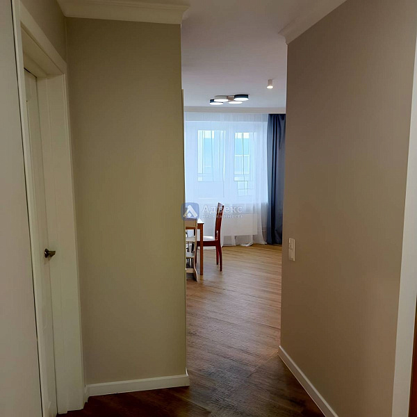 3-к квартира, 92 кв.м. 3-к квартира, 92 кв.м.