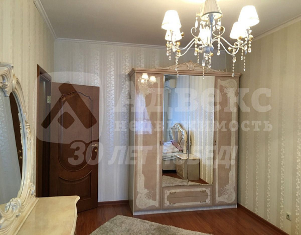 Дом 151 м²