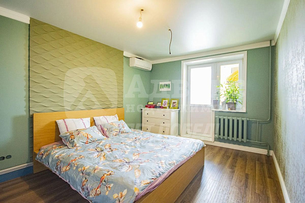 Квартира 2-комн., 83.8 м²