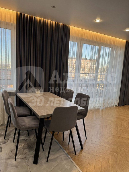 Квартира 4-комн., 83.7 м²