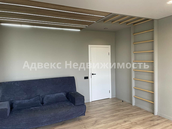 Квартира 3-комн., 130.7 м²