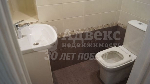 Квартира 3-комн., 75 м²