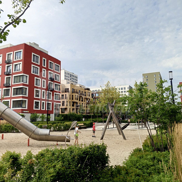 Квартира 3-комн., 107 м²