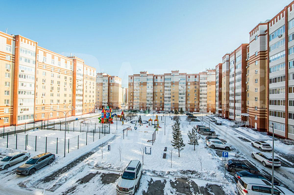 Квартира 3-комн., 117 м²