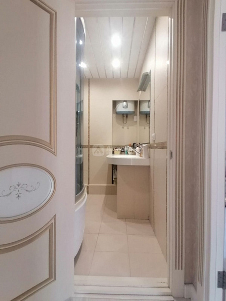 Квартира 3-комн., 145.1 м²