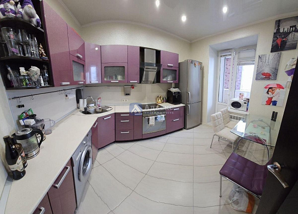 Квартира 1-комн., 41.4 м² Квартира 1-комн., 41.4 м²