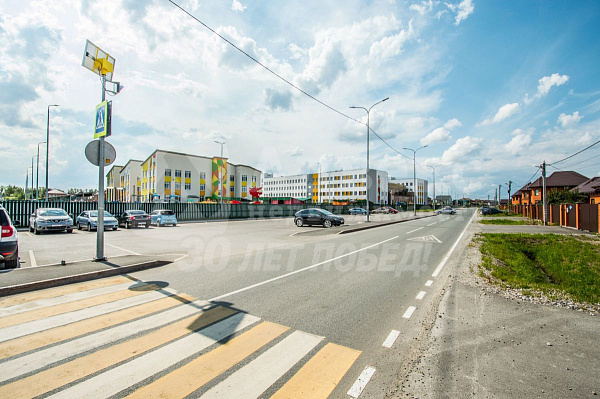 Дом, 200 кв.м.
