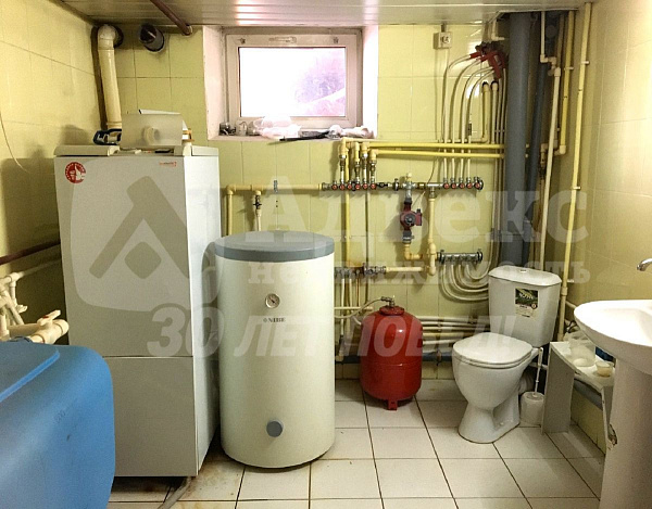 Дом 151 м²
