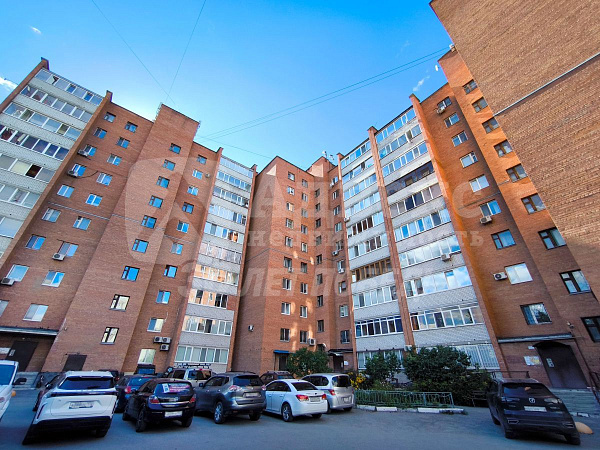 Квартира 2-комн., 74 м²