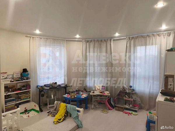 2-к квартира, 80 кв.м.
