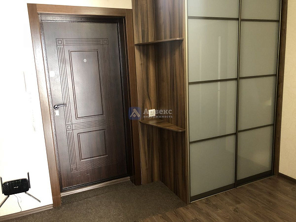 Квартира 2-комн., 70.2 м² Квартира 2-комн., 70.2 м²