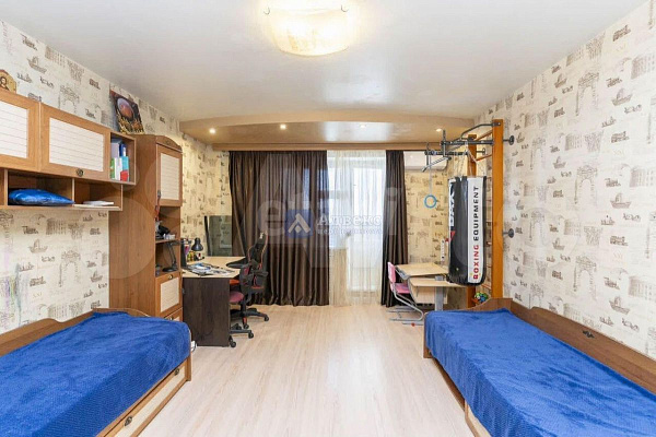 3-к квартира, 100 кв.м. 3-к квартира, 100 кв.м.