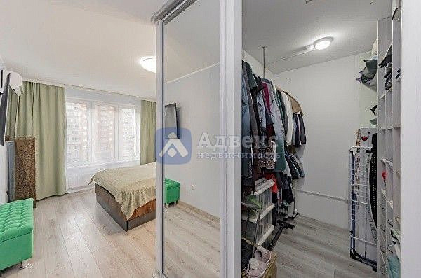 Квартира 3-комн., 90.9 м² Квартира 3-комн., 90.9 м²
