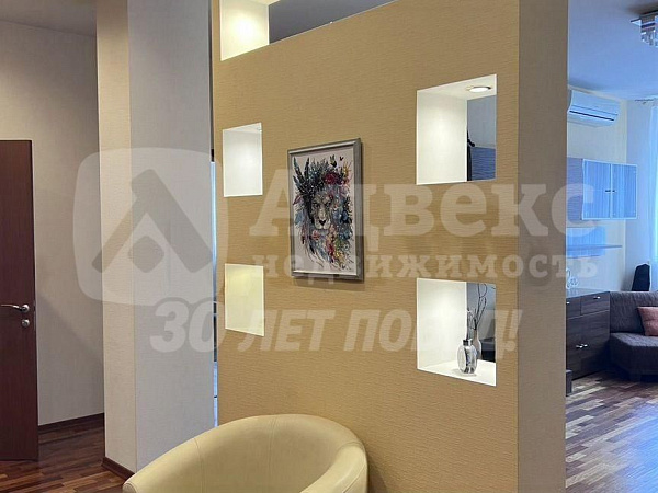 Квартира 2-комн., 92.7 м²