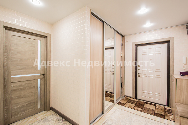 Квартира 3-комн., 92.7 м²