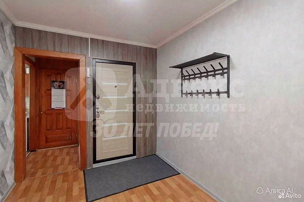 Квартира 3-комн., 67.8 м²